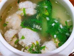 鲜嫩黄花鱼丸汤-将相和·海鲜蒸饺大连菜