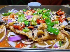 -小小河边鱼(天润城店)