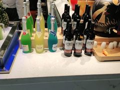 -蓉城四海黑牛烤肉海鲜自助餐厅(宜兴宝龙店)
