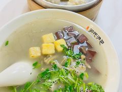 -百年尹氏汤包(湖南路狮子桥店)