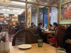 -秘密旅行Bonjour(黑金冠 江南西店)