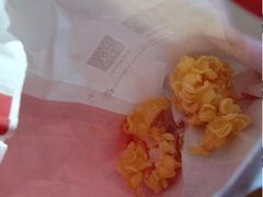 -必胜客宅急送(真北乐购店)