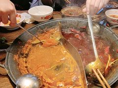 -萍姐火锅·公路夜市(武汉首店)