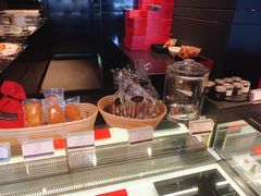 -Salon de The de Joel Robuchon(外滩18号店)