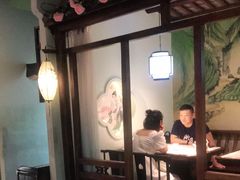 -韵秋荷(宝山龙湖天街店)