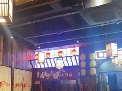 -先启半步颠小酒馆(白麓里店)
