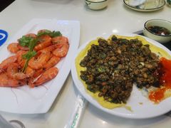 -鑫悦楼煎蟹·16年海鲜大排档