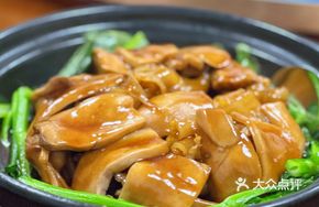Braised Abalone with Mushrooms