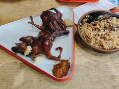 -老闵田螺馆·南昌特色小炒(梦时代店)