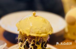 Signature White Cheese Thick Beef Burger