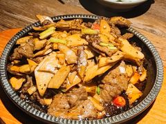 -九锅一堂酸菜鱼(万达广场店)