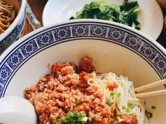 -沪西老弄堂面馆(定西路店)