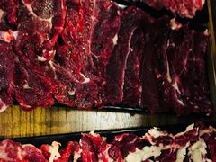 吊龙-牛村来人潮汕牛肉火锅(西单店)