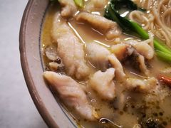 招牌黄鱼面-明呈黄鱼面馆(斜土路店)