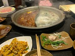 -宽板凳老灶火锅(南礼士路店)