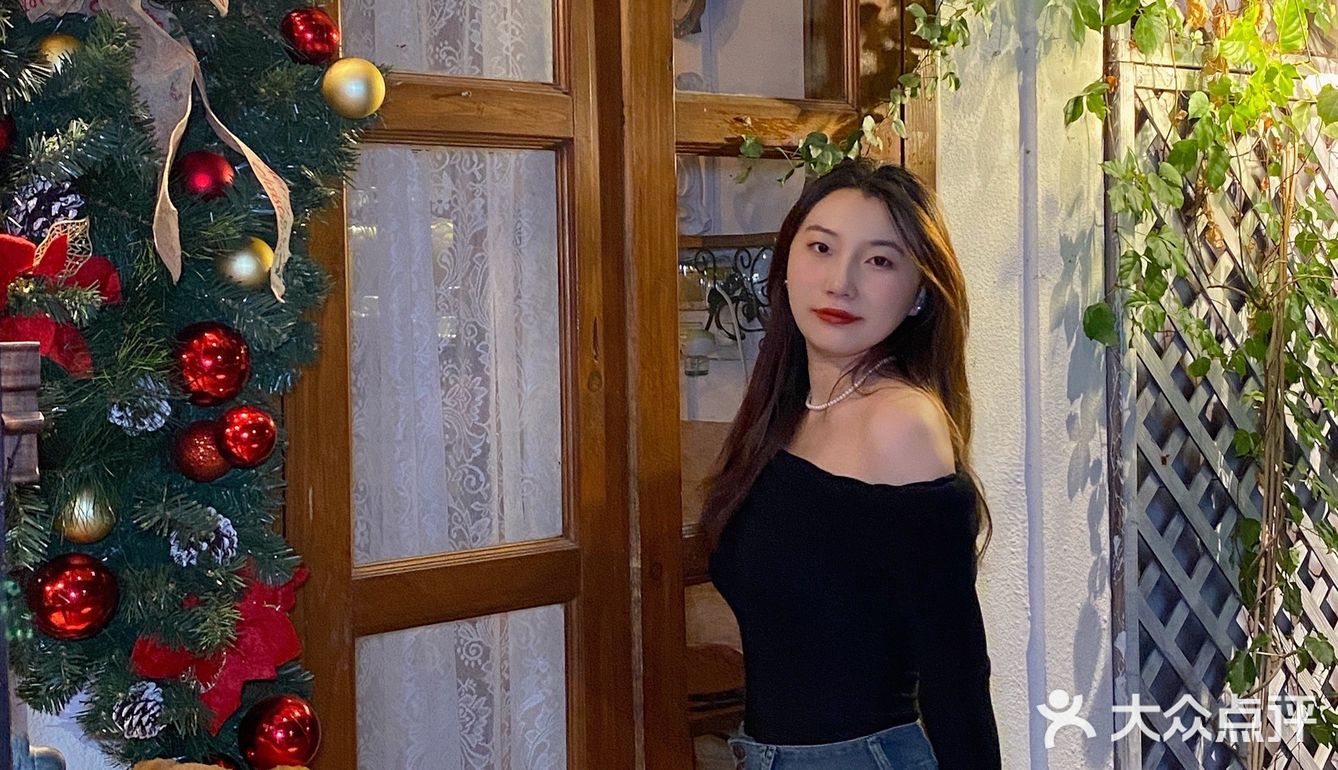 🎄终于感受到了惠州的圣诞氛围｜这家太好拍了