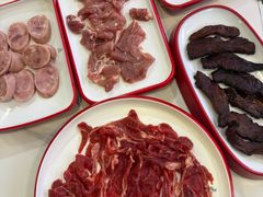 -毛辣果·贵州红酸汤牛肉火锅(西单店)