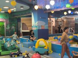 -万达宝贝王(成都锦华店)