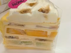 应季白巧水果千层-PAOPAO Bakery&Café(港汇店)