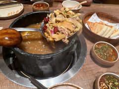 -蘑界·野生菌火锅(深业上城店)