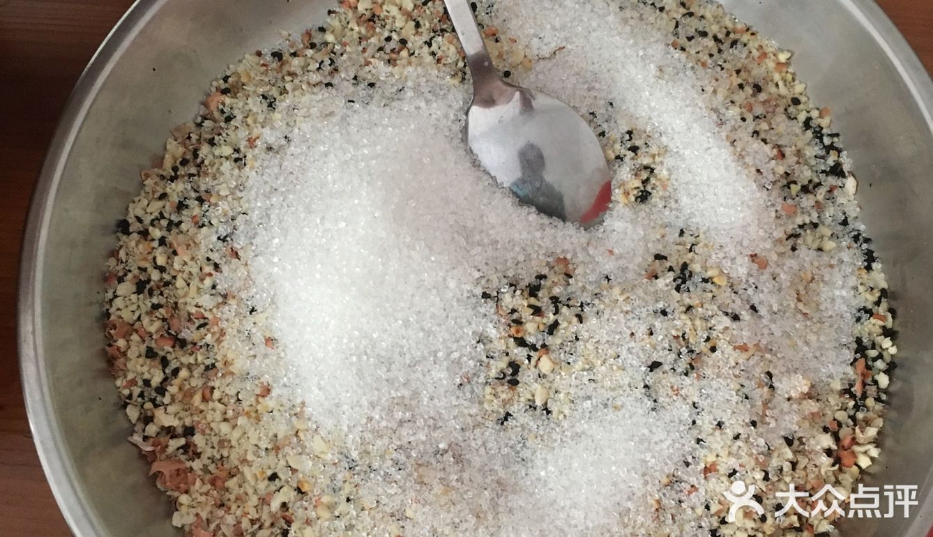 关键有高手指点指点，做出来包子松软，馅料好吃！