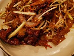 干炒牛河-鹿港小镇(黄金店)