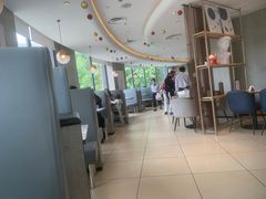大堂-必胜客(阿诗玛店)