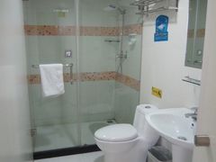 -7天酒店(上海江宁路地铁站玉佛寺店)