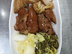 -明姨仔潮汕美食·碳炉猪脚·汕尾牛腩饭·起片鸡煲(起义路店)