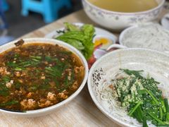 -德致祥云南过桥米线(云天小苑店)
