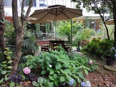 -谷咖啡·鲜花绿植花园餐厅
