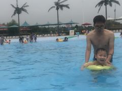 -汤山欢乐水世界