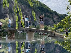 -绍兴东湖风景区