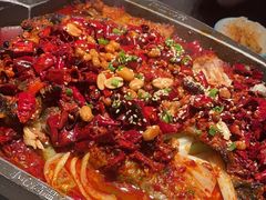 -江边城外烤全鱼(世茂广场店)