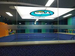 -Swim斯卫姆国际儿童游泳中心(红博中央公园店)