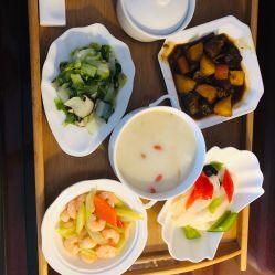 -大美母婴月子中心