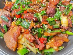干锅带皮牛肉-黄鹤楼大酒店(友谊北大街店)