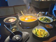 -Ameigo梅果·云贵川bistro(长宁来福士店)