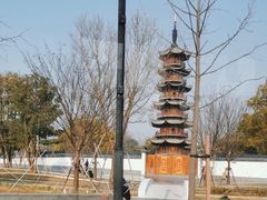-龙华寺