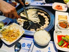 -青松馆韩国料理(香港中路佳世客店)