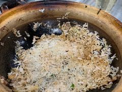 -容里煲仔饭(利丰北路店)