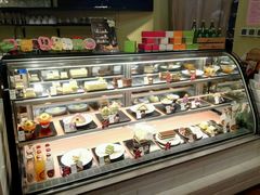 面包甜点陈列柜-花蒲甜品(海信广场店)