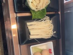-七欣天香辣蟹火锅(上海银亿滨江店)