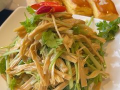 -高第街56号餐厅(美莲广场店)