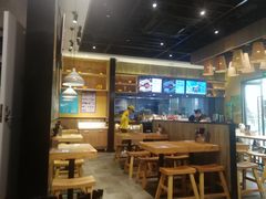 -蒙自源过桥米线(红谷滩万达店)