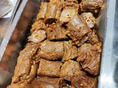-周黑鸭(北京海淀区新中关店)