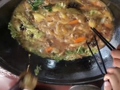 -粘豆包柴火铁锅炖