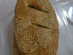 -白玉兰食品甜凤店(合生汇店)