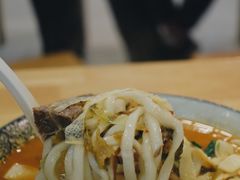 老酸菜牛肋条面-阿彬生炒牛肉面(解放路店)