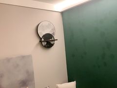 -白玉兰酒店(上海田子坊马当路地铁站店)